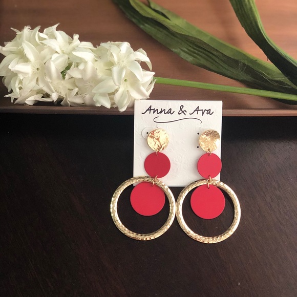 Anna & Ava gold time and red  post Earrings - Picture 4 of 4